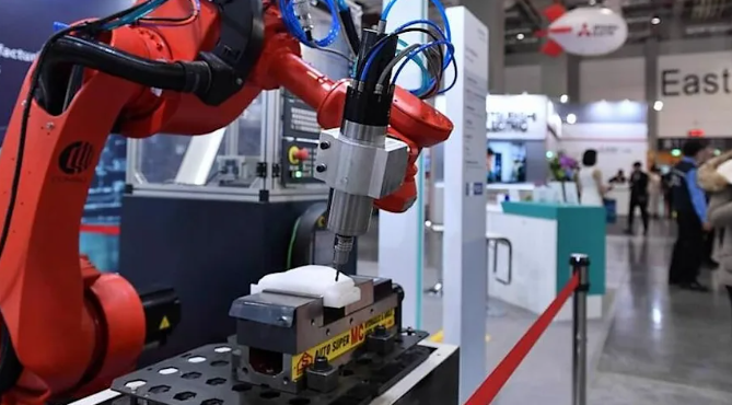 Mechanical machine tools